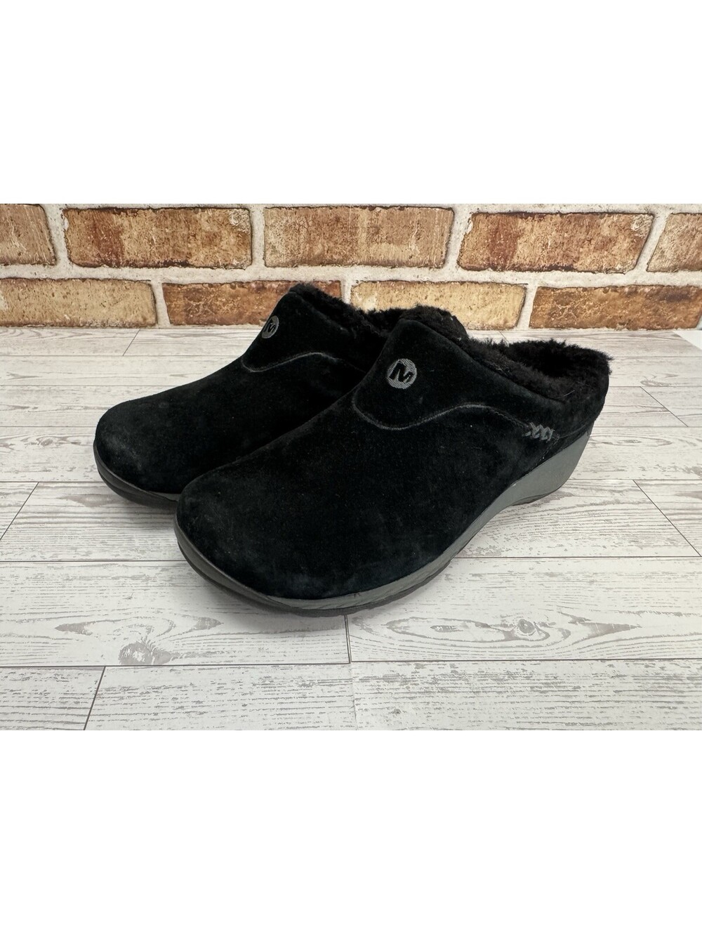 Merrell Women’s Size 9.5 Encore Q2 Ice Black Suede Lined Slip On Clogs Shoes